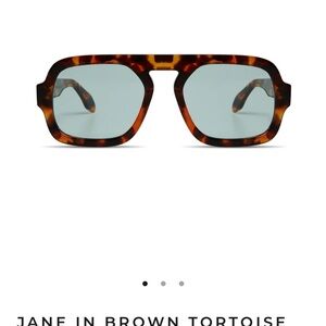 Elisa Johnson Jane Sunglasses in brown tortoise